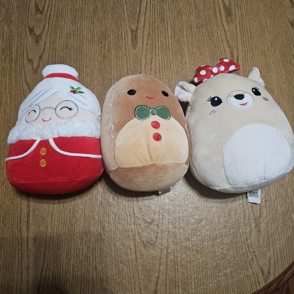 Christmas Squishmallow Lot Mrs. Claus Gingerbread Man Clarice